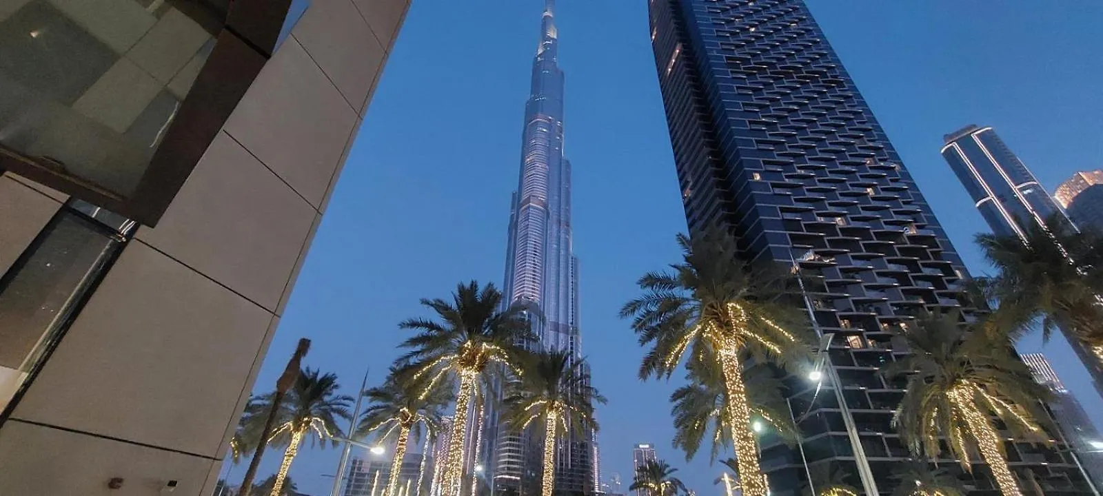 Burj View Vista Beautiful Apartment In Downtown 迪拜