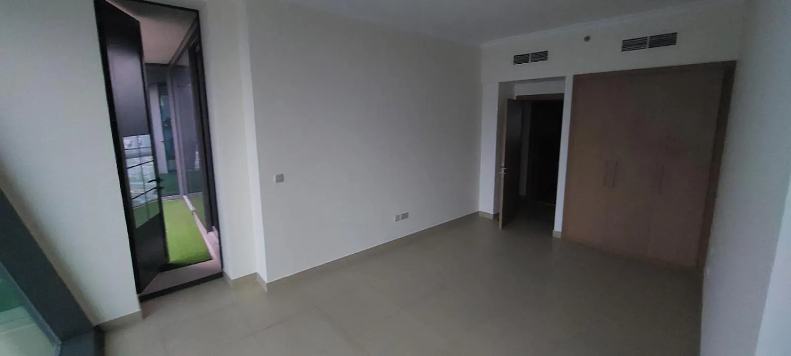 Burj View Vista Beautiful Apartment In Downtown 迪拜